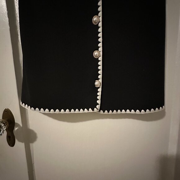 ✨ Elegant Black & White Mini Dress – Size 2 ✨ - Picture 12 of 12